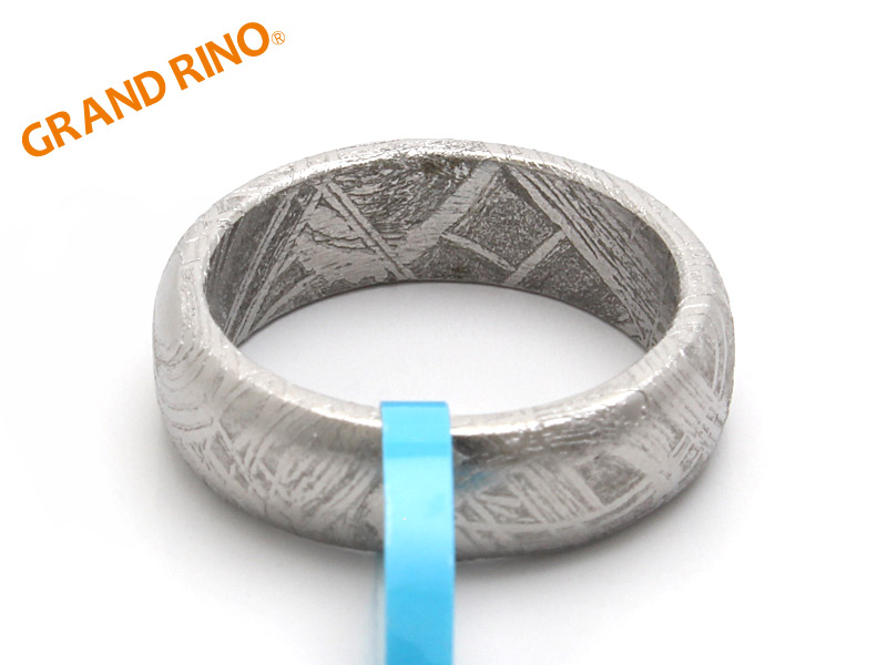 GRAND RINO / 【隕石】アイアンメテオライト(ムオニナルスタ隕石