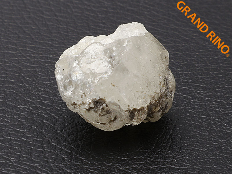 ロシアンフェナカイト  6A  原石    W25XH18XD23MM 13.00 GM 2128