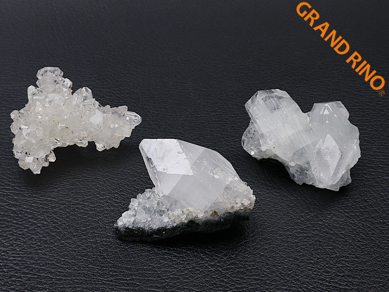 アポフィライト    クラスター   1    2209/#11