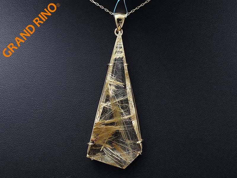 ゴールデンルチルクォーツ  20A カット K18PT(YG)   8 石サイズ:14GM(総重量:19GM)   2203-2205/#R