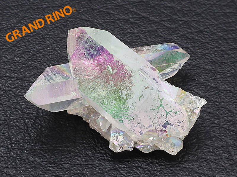 ホワイトオーラクォーツ    ポイント (B)  1 W26XH14XD19MM 1~8GM   2117