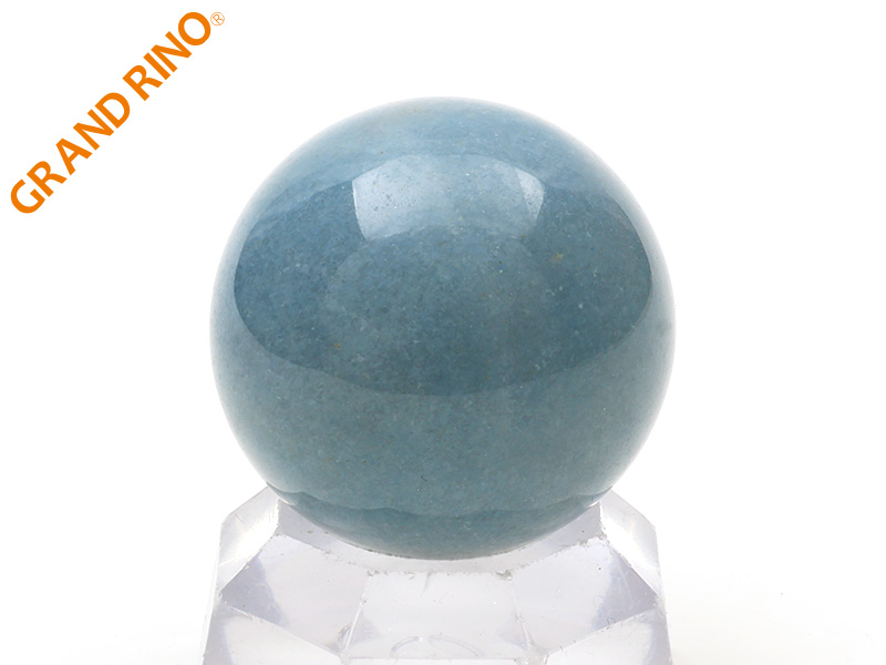 トロレアイトインクォーツ  4A  スフィア (A)   32MM 50.00 GM 2216