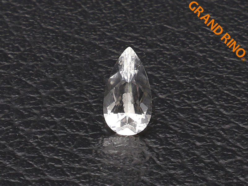 ロシアンフェナカイト  GA4X ティアーカット ルース    W4XH8XD3MM 0.54 CT 2227