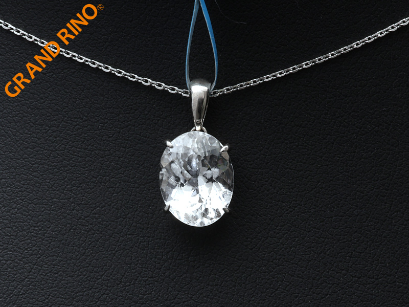フェナカイト  10A オーバルカット SVPT   13 石サイズ:4.42CT(総重量:2GM)   1934-2107/#R